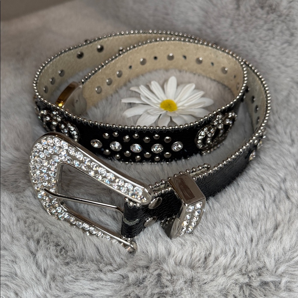 Crystal Western-Style Genuine Leather Studded Belt, Women’s Size S/M